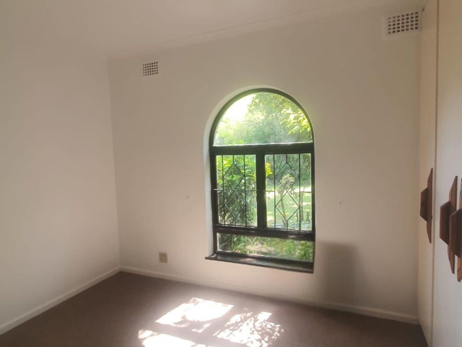 To Let 4 Bedroom Property for Rent in Constantia Western Cape